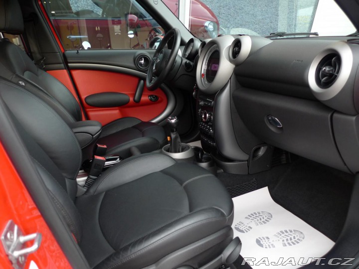 Mini Countryman 1,6-S 135kW Turbo ALL4 Na 2012