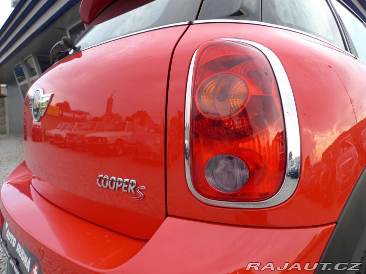 Mini Countryman 1,6-S 135kW Turbo ALL4 Na 2012