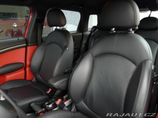 Mini Countryman 1,6-S 135kW Turbo ALL4 Na 2012