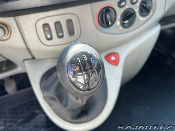Renault Trafic REZERVACE 2007