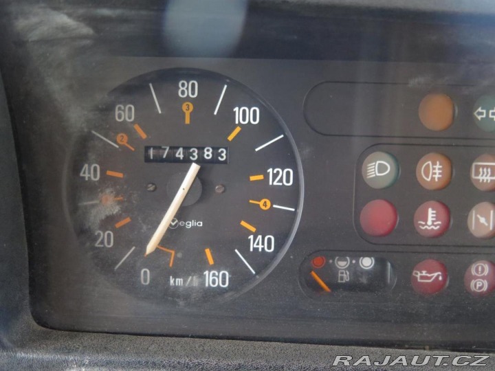 Renault Ostatní modely R4 TL, zachovalý stav 1985