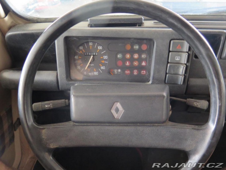 Renault Ostatní modely R4 TL, zachovalý stav 1985