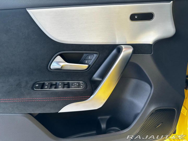 Mercedes-Benz A A 200 2023