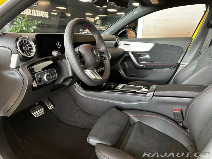 Mercedes-Benz A A 200 2023