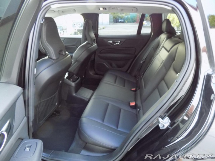 Volvo V60 T8/AWD/Recharge/Inscrip/P 2020