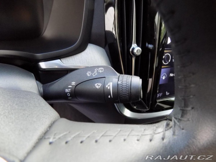 Volvo V60 T8/AWD/Recharge/Inscrip/P 2020