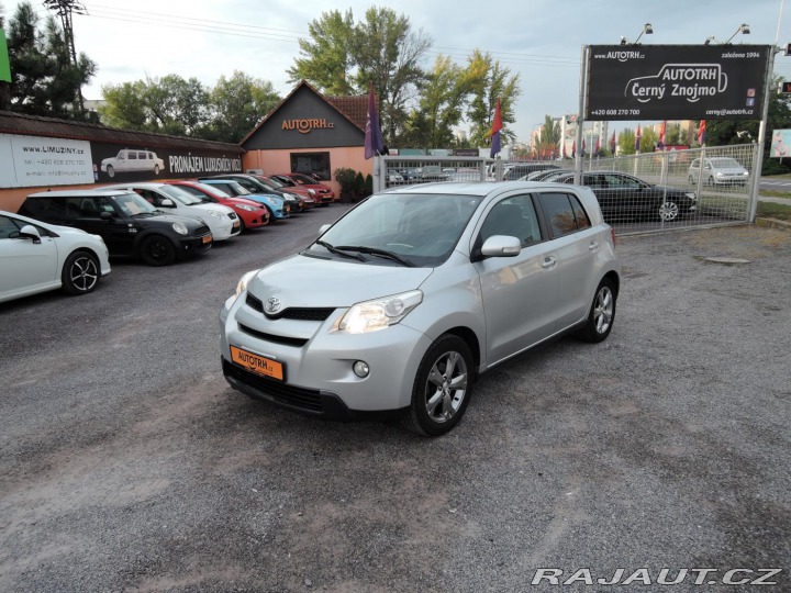 Toyota Urban Cruiser 1,3 Dual VVTi High 2010