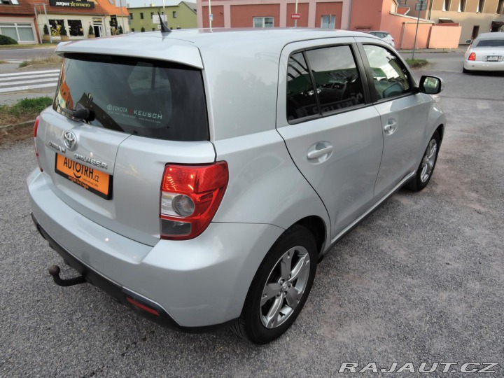 Toyota Urban Cruiser 1,3 Dual VVTi High 2010