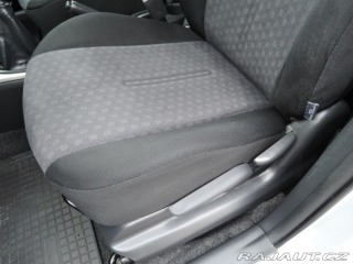 Toyota Urban Cruiser 1,3 Dual VVTi High 2010