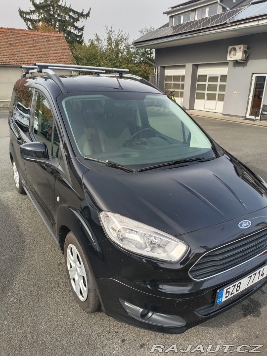 Ford Tourneo Courier 2017