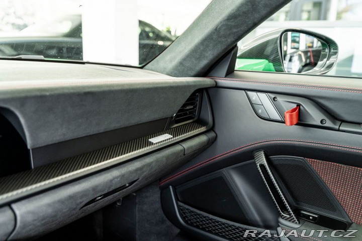 Porsche 911 GT3 RS/Weissach/Skladem 1800