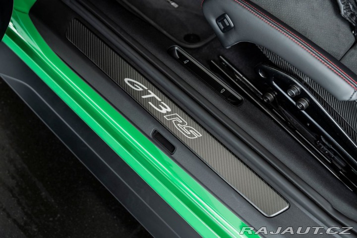 Porsche 911 GT3 RS/Weissach/Skladem 1800