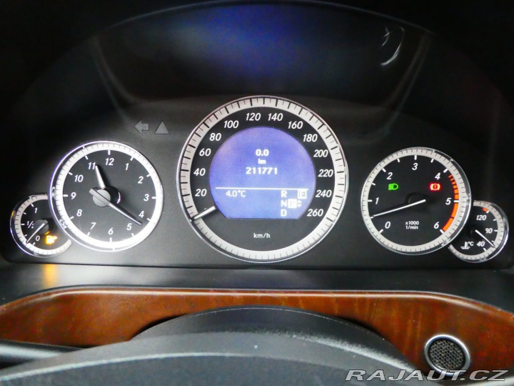 Mercedes-Benz E 350CDI 170kW *A/T*4Mat*Č 2010
