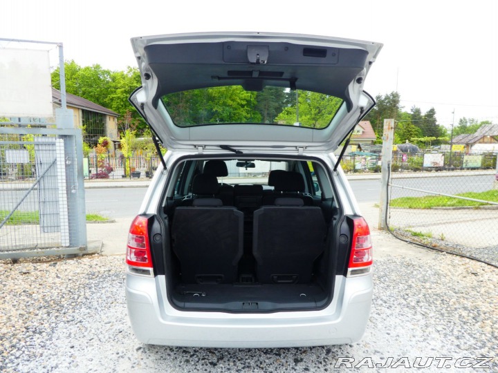 Opel Zafira 1.6i 85kW*ecoFlex*7 míst* 2012