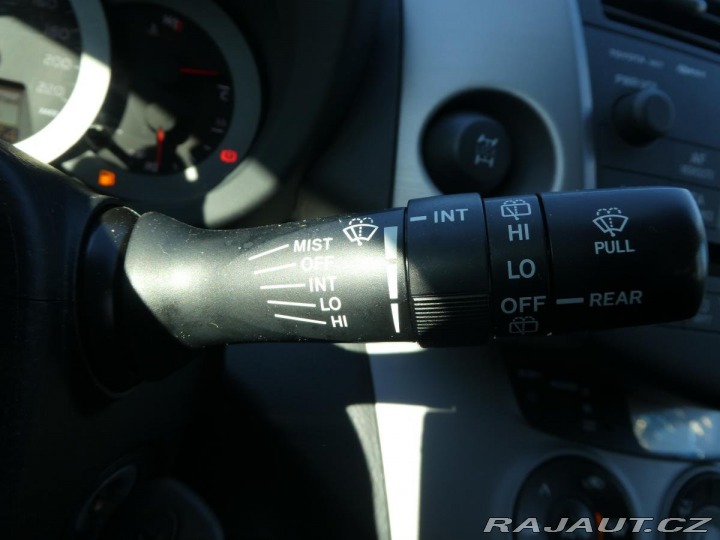Toyota RAV4 2.0i 112kW REZERVOVANO 2006