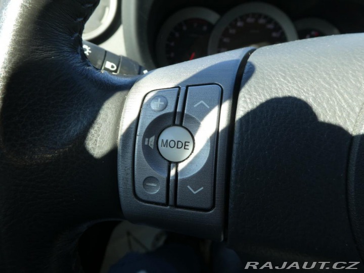 Toyota RAV4 2.0i 112kW REZERVOVANO 2006