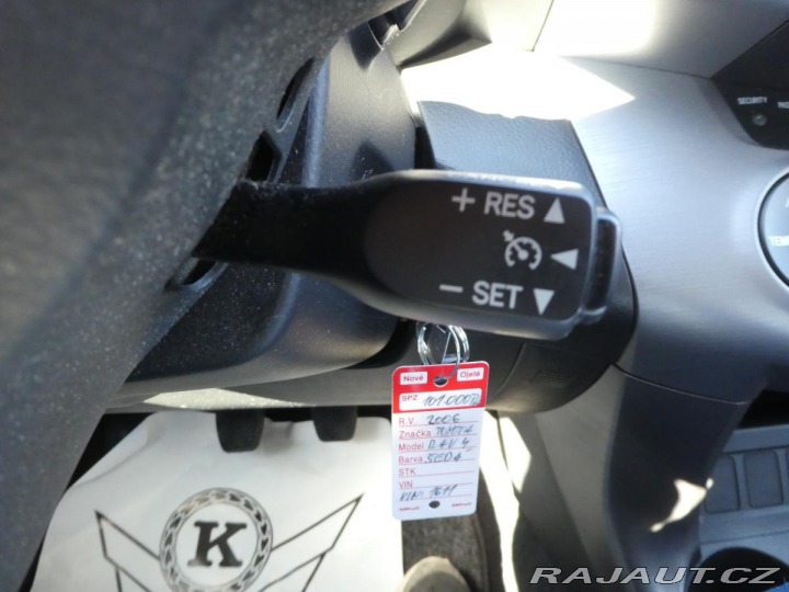 Toyota RAV4 2.0i 112kW REZERVOVANO 2006