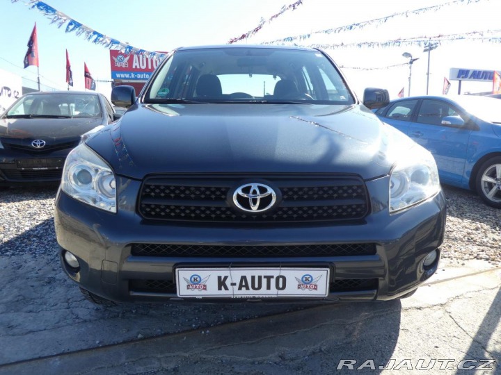 Toyota RAV4 2.0i 112kW REZERVOVANO 2006