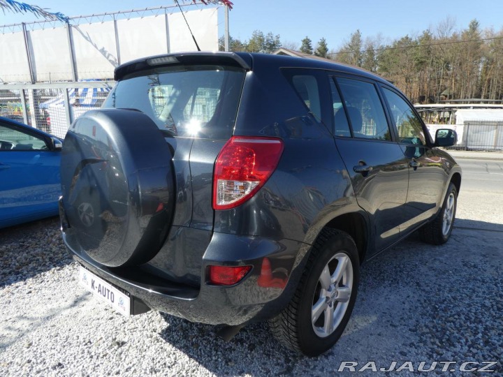 Toyota RAV4 2.0i 112kW REZERVOVANO 2006