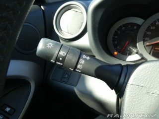 Toyota RAV4 2.0i 112kW*Klima*Alu*4x4* 2006