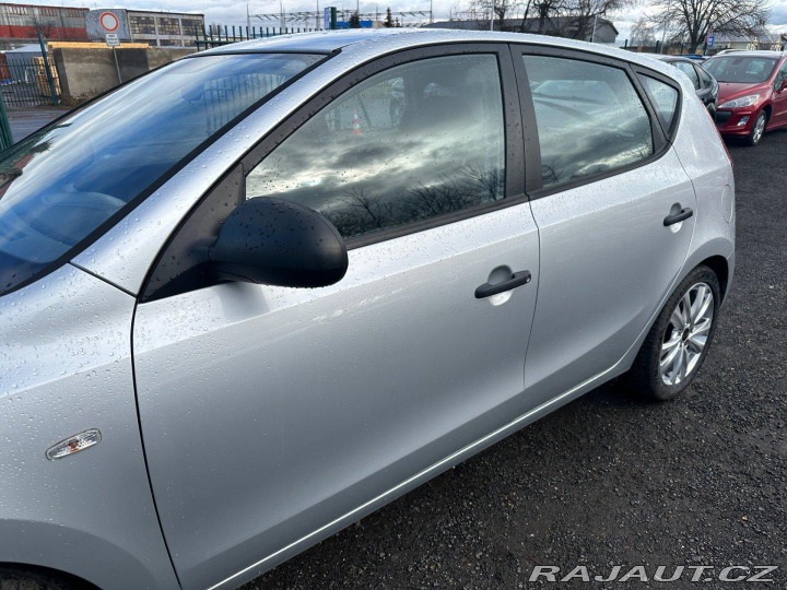 Hyundai i30 1.4 16v 80kw 2010