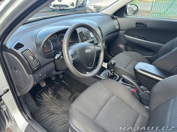 Hyundai i30 1.4 16v 80kw 2010