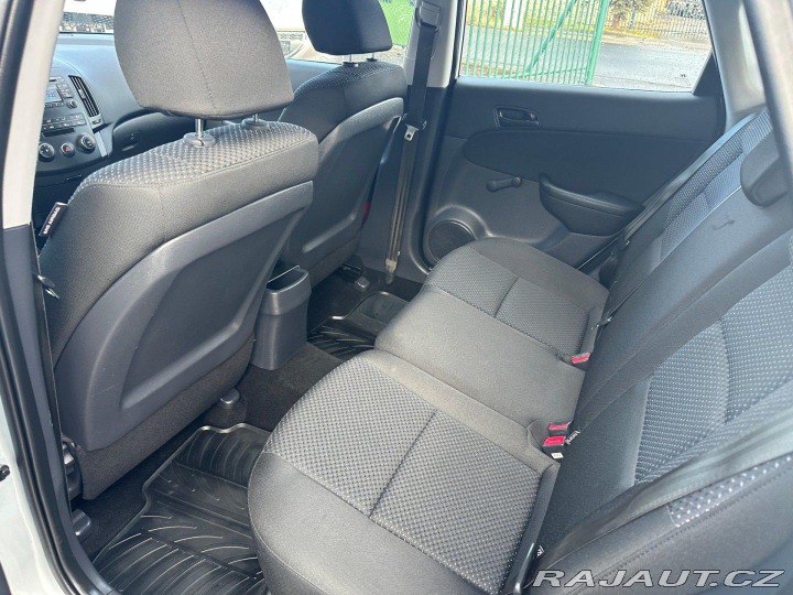 Hyundai i30 1.4 16v 80kw 2010