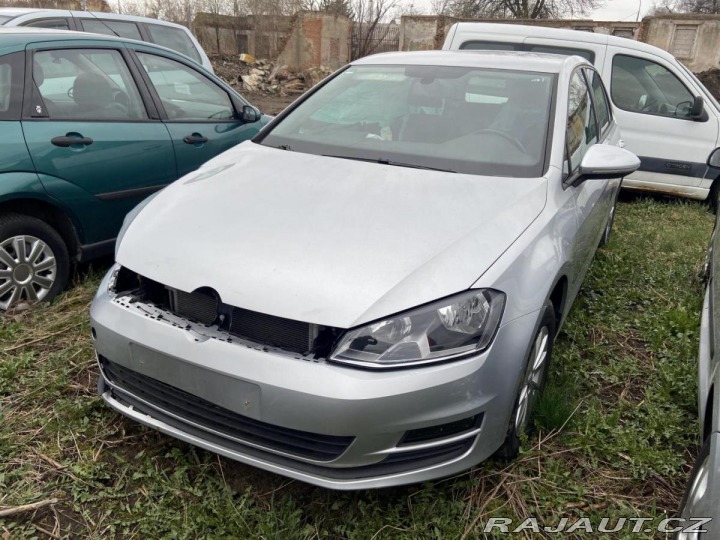 Volkswagen Golf 1,6Tdi 77kw 2015