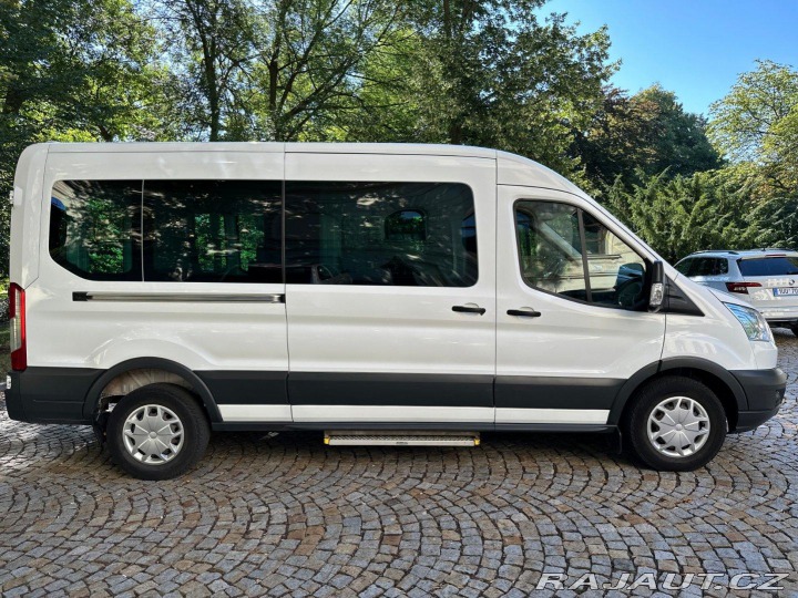 Ford Transit Courier 2.0EcoBlue 96kw 9-Míst 2017