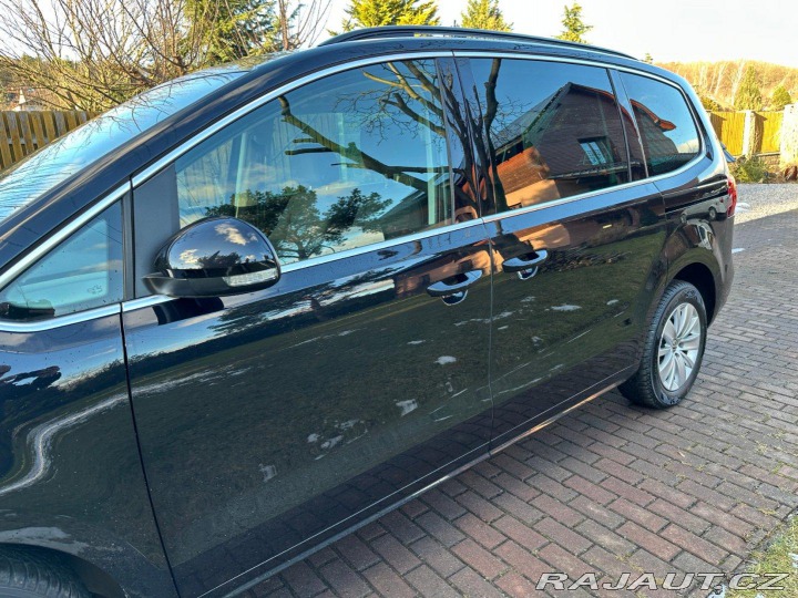 Volkswagen Sharan 2.0Tdi 110kw DSG 7-míst 2019
