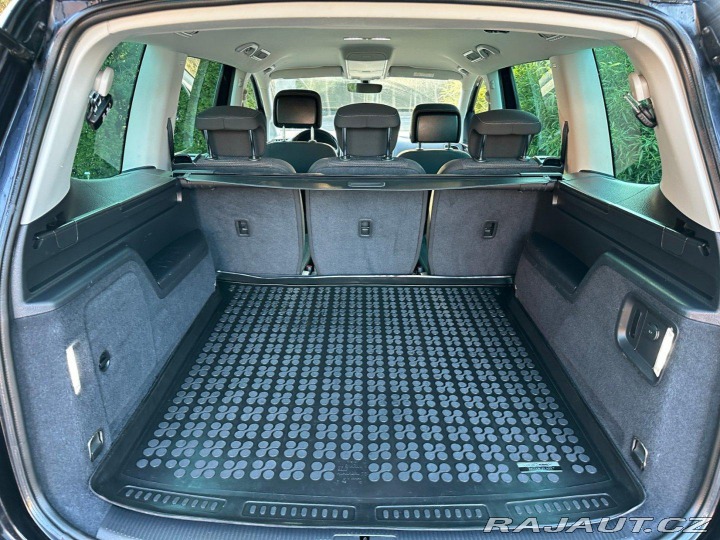 Volkswagen Sharan 2.0Tdi 110kw DSG 7-míst 2019