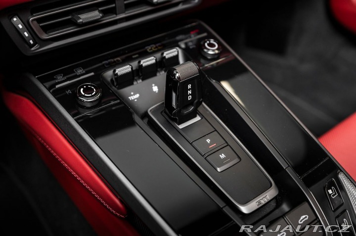 Porsche 911 (992) Carrera 4S Cabriole 2023