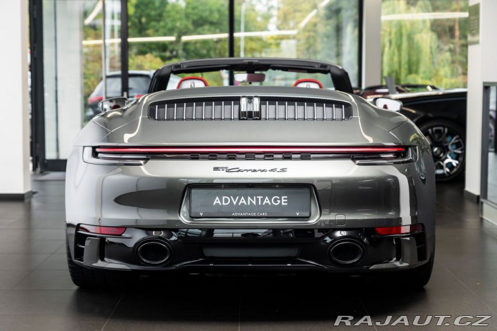 Porsche 911 (992) Carrera 4S Cabriole 2023