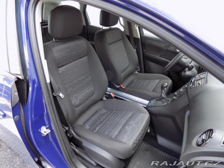 Opel Meriva 1.4i/klimatizace/2.maj.ČR 2013