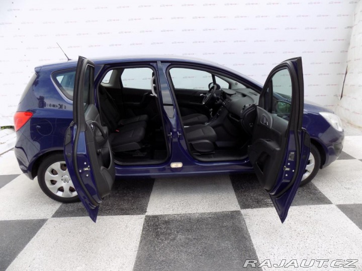Opel Meriva 1.4i/klimatizace/2.maj.ČR 2013