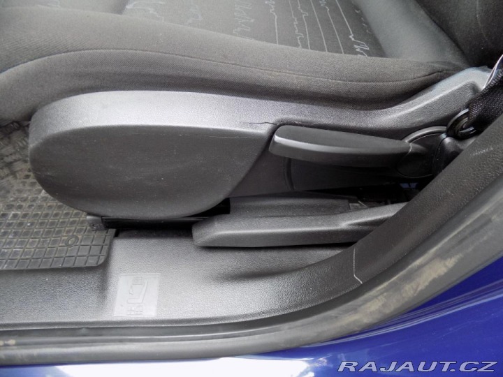 Opel Meriva 1.4i/klimatizace/2.maj.ČR 2013