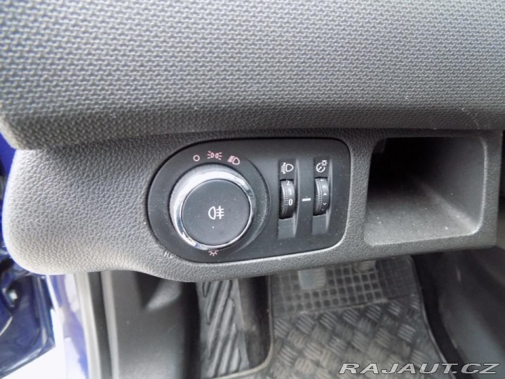 Opel Meriva 1.4i/klimatizace/2.maj.ČR 2013
