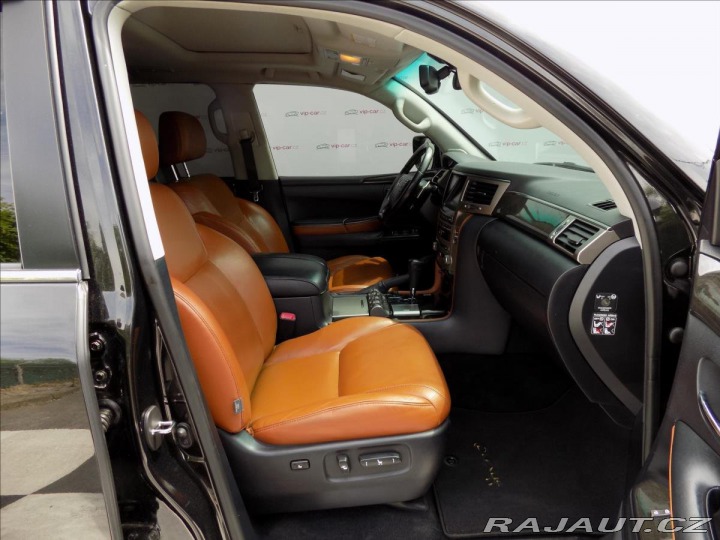 Lexus Ostatní modely LX 570 5,7 LPG/NAVI/4x4/ 2013