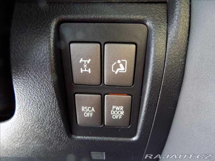 Lexus Ostatní modely LX 570 5,7 LPG/NAVI/4x4/ 2013