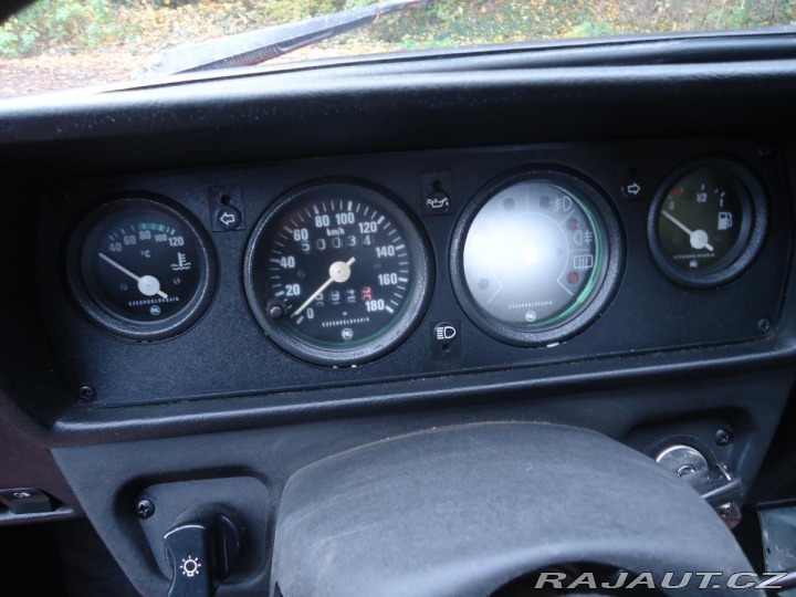 Škoda 105 1989