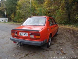 Škoda 105  1989