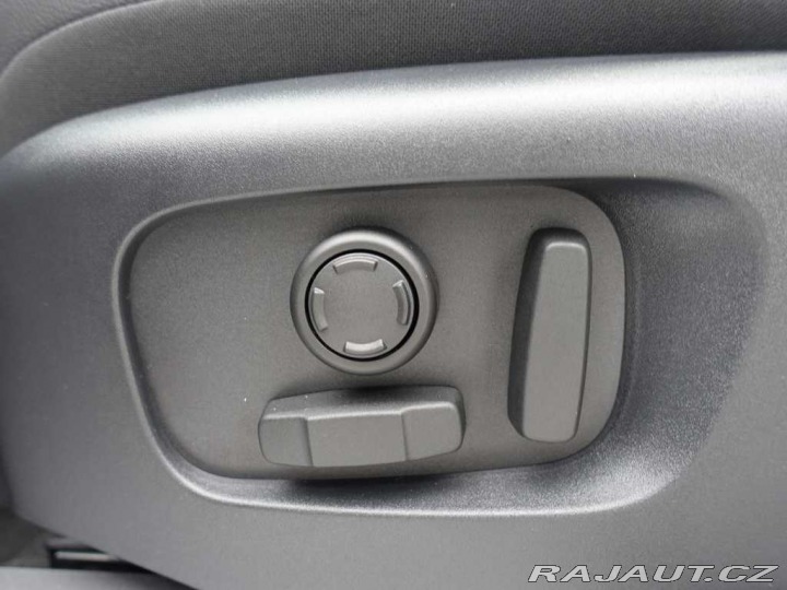 Land Rover Discovery Sport 1,5 R-Dynamic SE P300e 2024