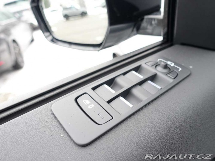 Land Rover Discovery Sport 1,5 R-Dynamic SE P300e 2024