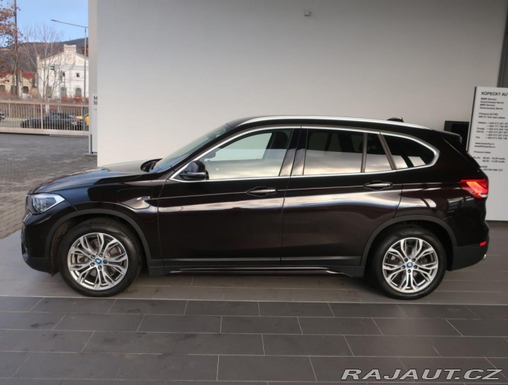 BMW X1 xDrive25e Sport Line 2022