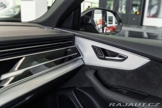 Audi Q8 55 TFSI quattro S line/4z 2022