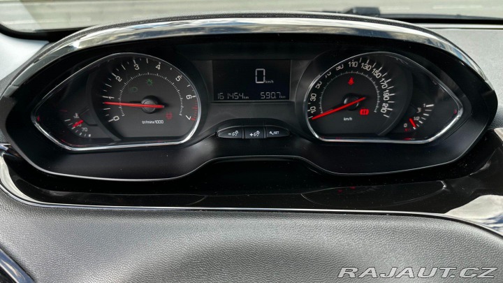 Peugeot 208 1.2i 60kW*PureTech*Servis 2014