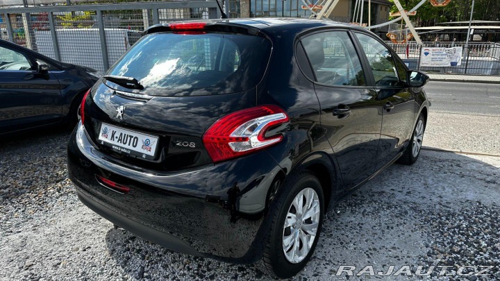Peugeot 208 1.2i 60kW*PureTech*Servis 2014