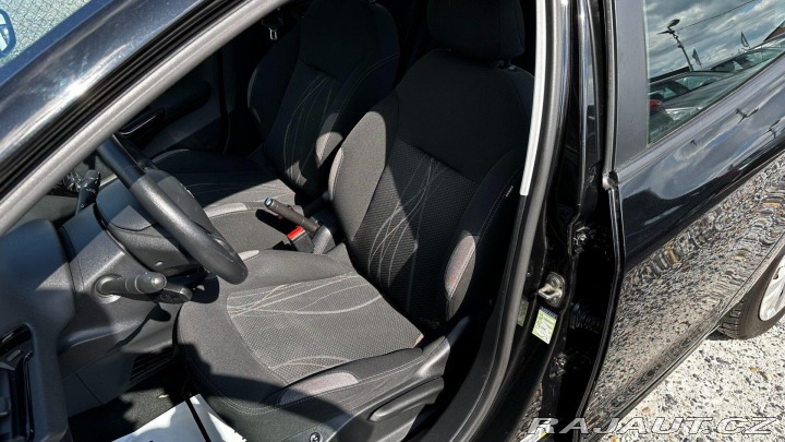 Peugeot 208 1.2i 60kW*PureTech*Servis 2014