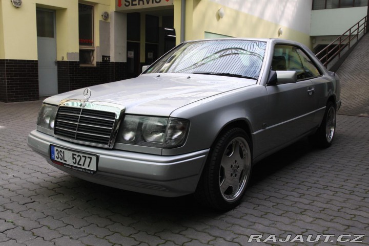 Mercedes-Benz 124 300 CE 1987