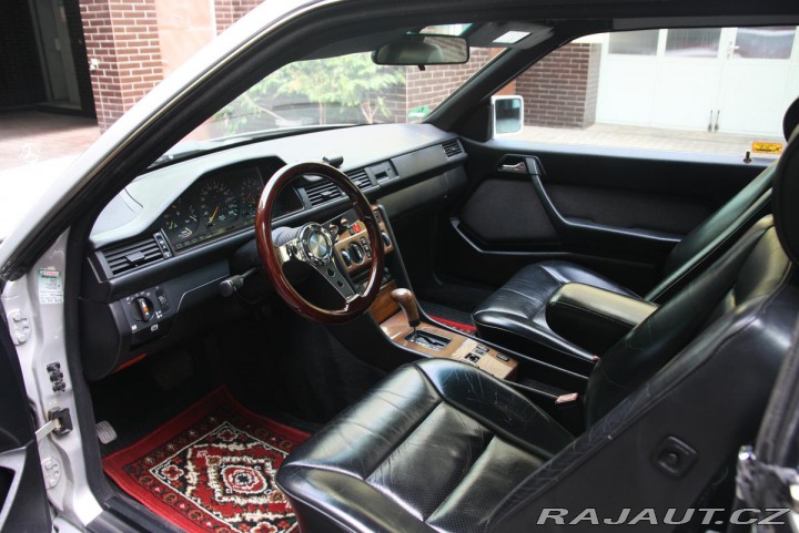 Mercedes-Benz 124 300 CE 1987